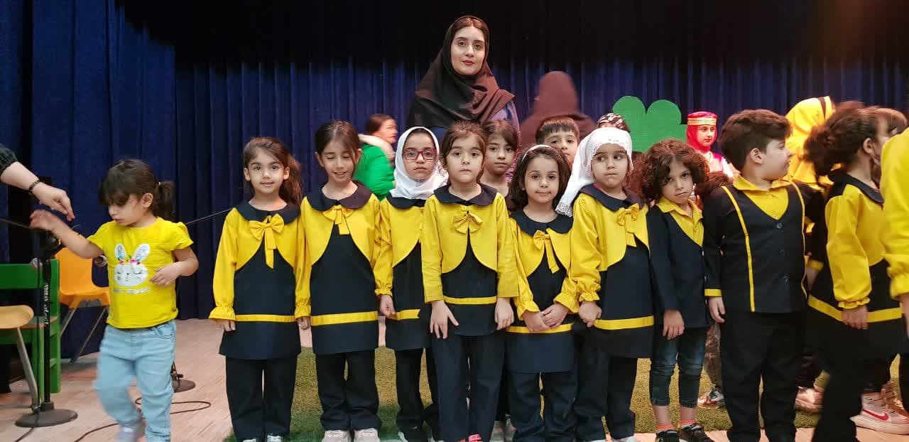  نمایش موزیکال 